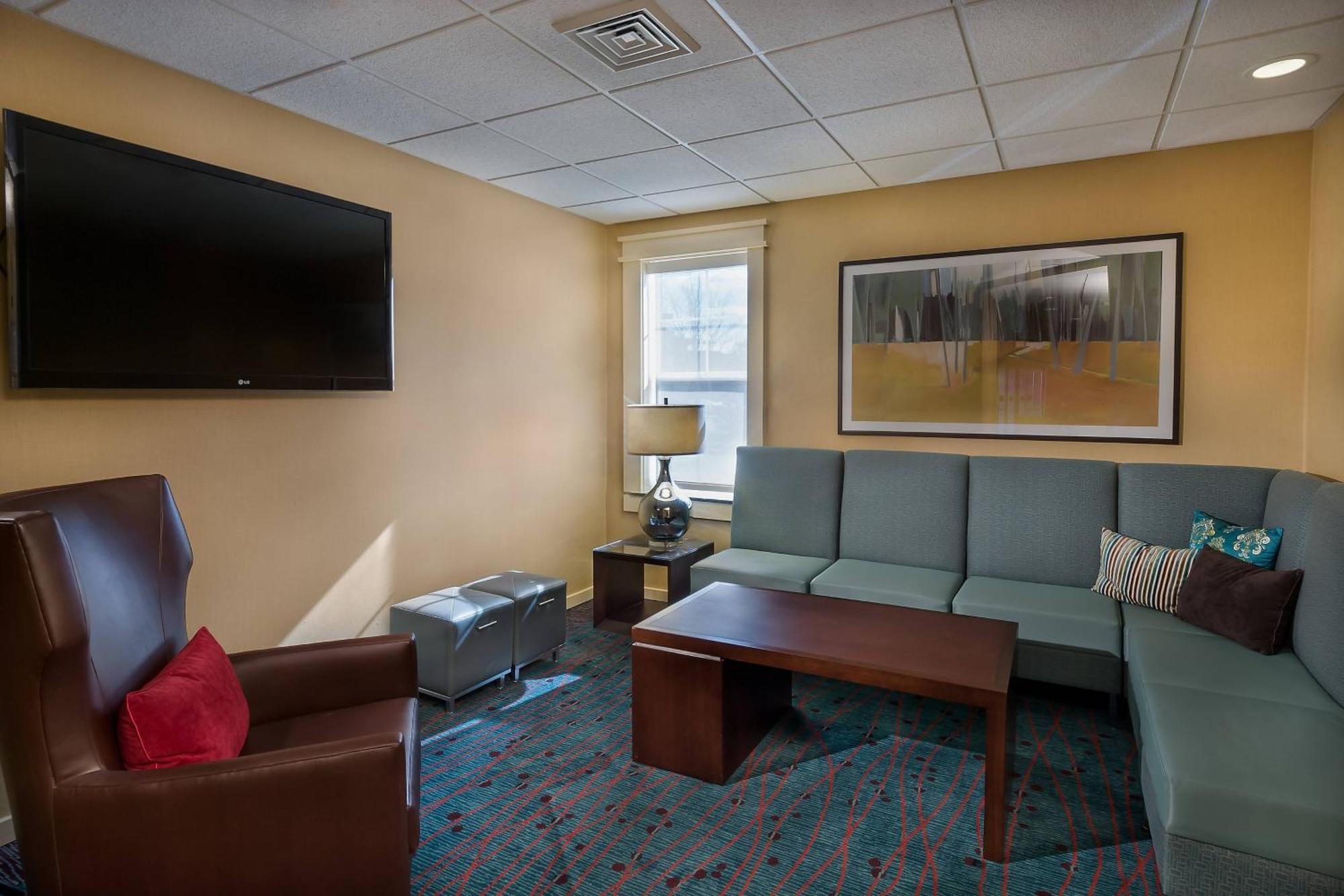 Residence Inn By Marriott Madison West/Middleton Exterior photo